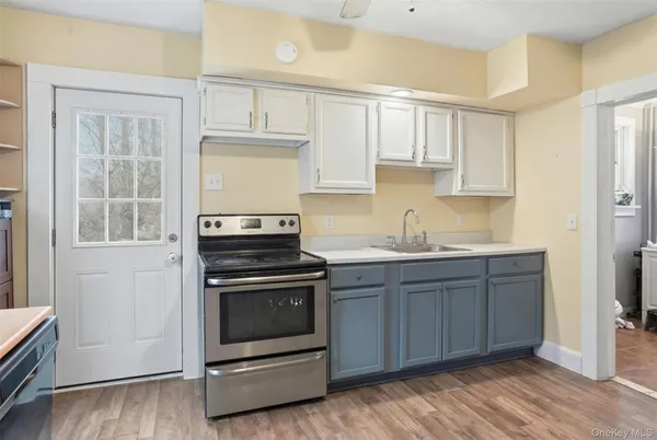 $2,075 | 14 Church Street, Unit 2, Marlboro, NY 12542