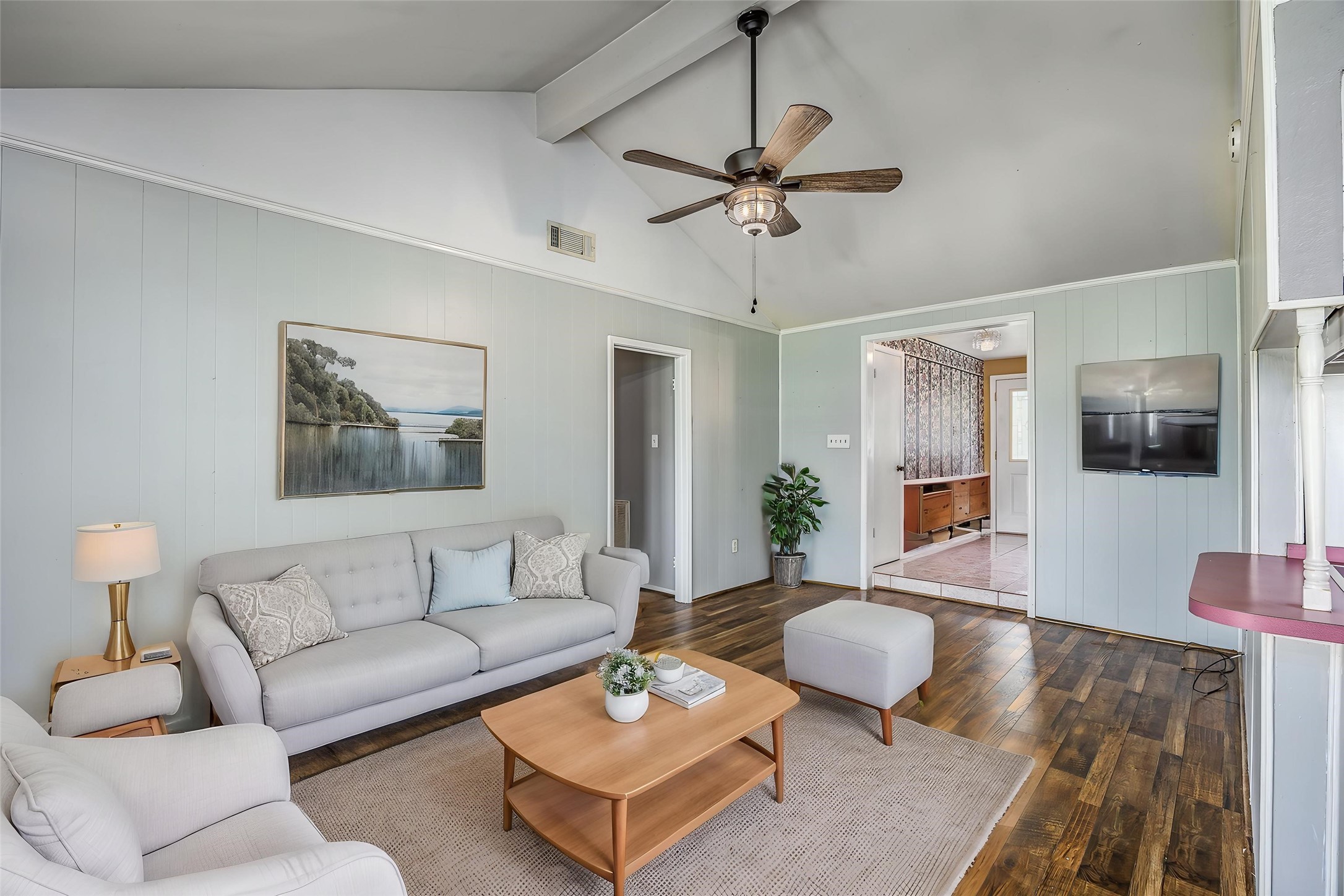 206 Kelly Lane Baytown, TX 77521 - Photo 11 of 38 Virtually staged.