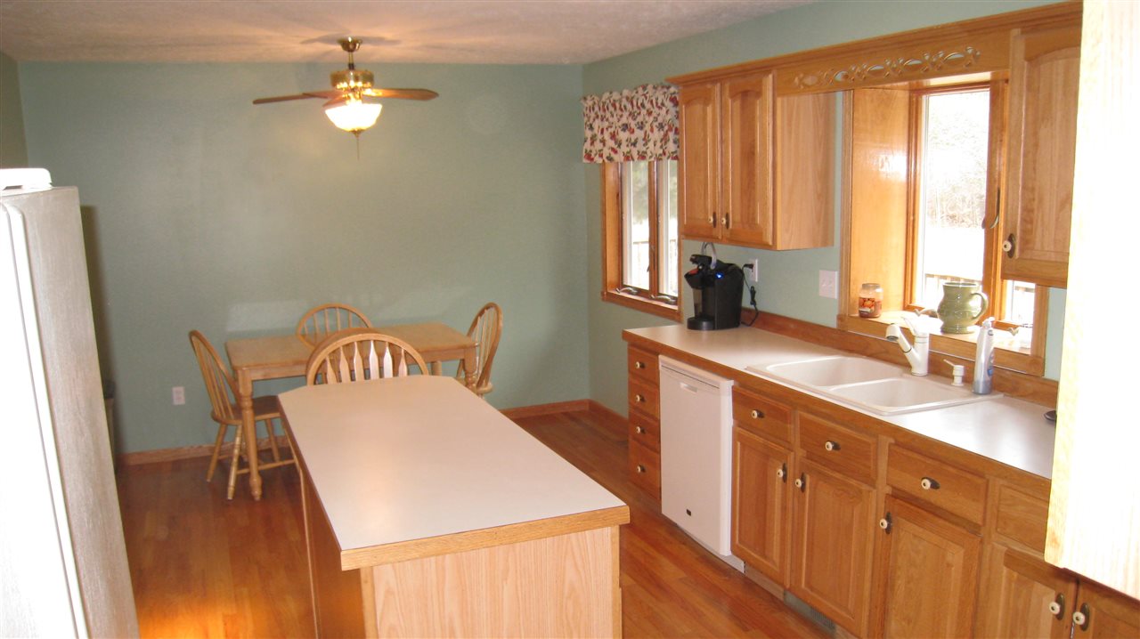2085 North Carmean Road Interlochen, MI 49643 - Photo 4 of 50 1798079-3.JPG