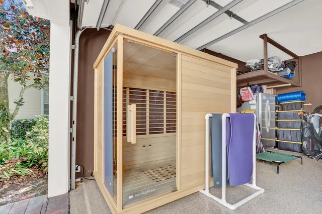 $1,795,000 | 238 Barbados Drive, Jupiter, FL 33458