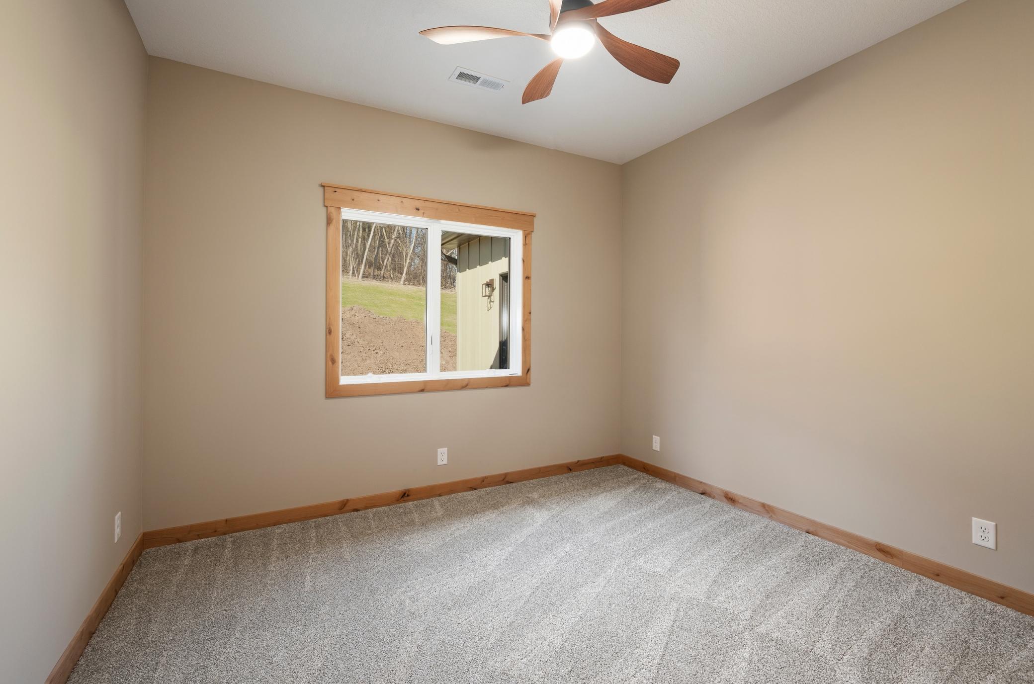 1093 Legend Lane River Falls, WI 54022 - Photo 17 of 27