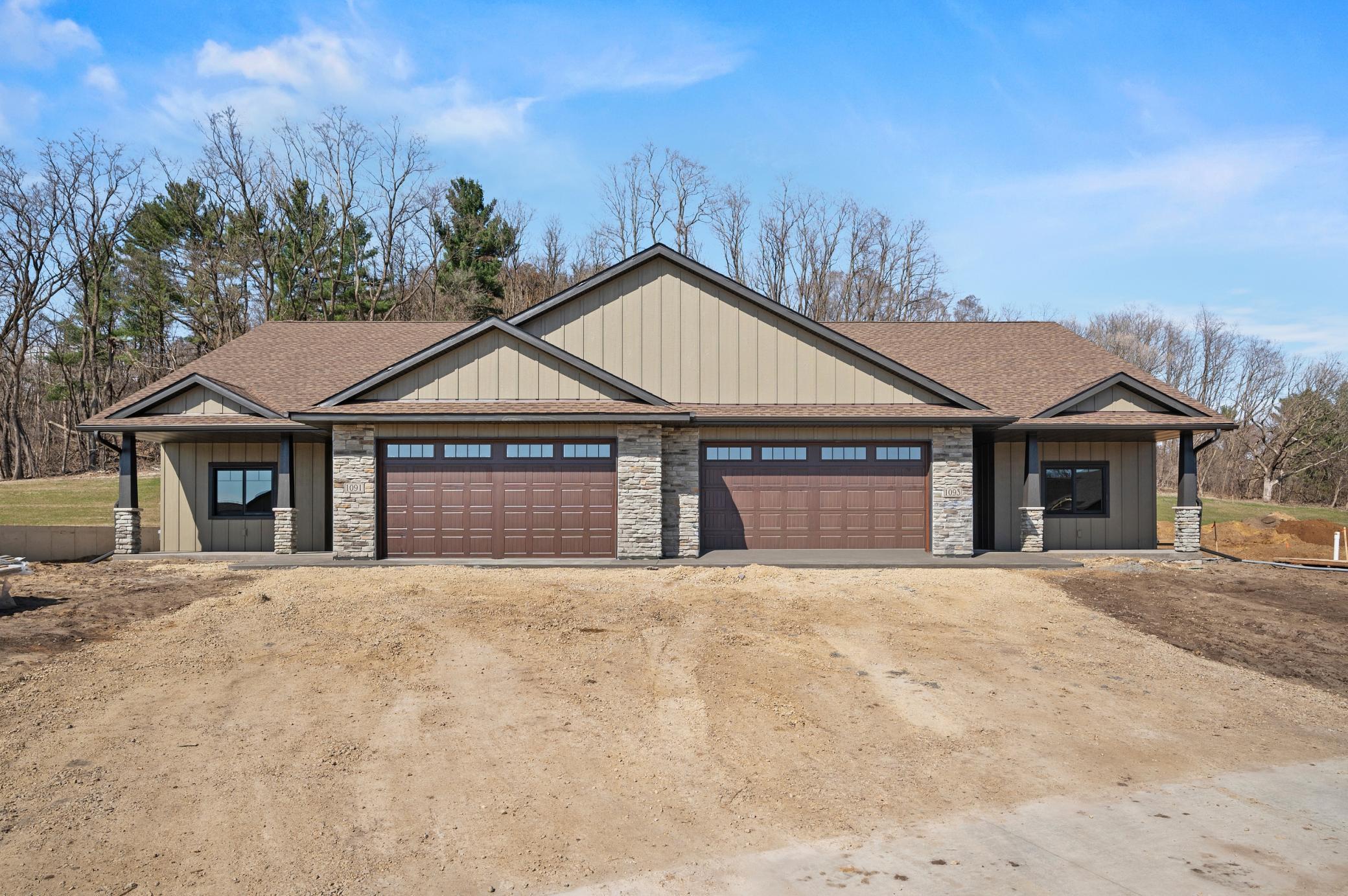 1093 Legend Lane River Falls, WI 54022 - Photo 5 of 27