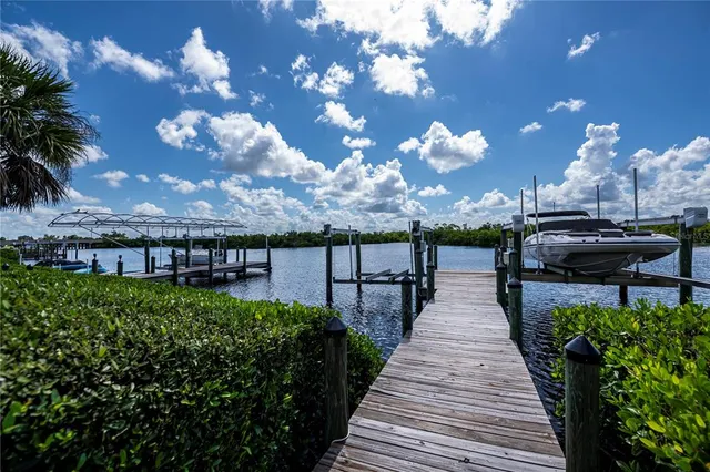 a view of a basketball court