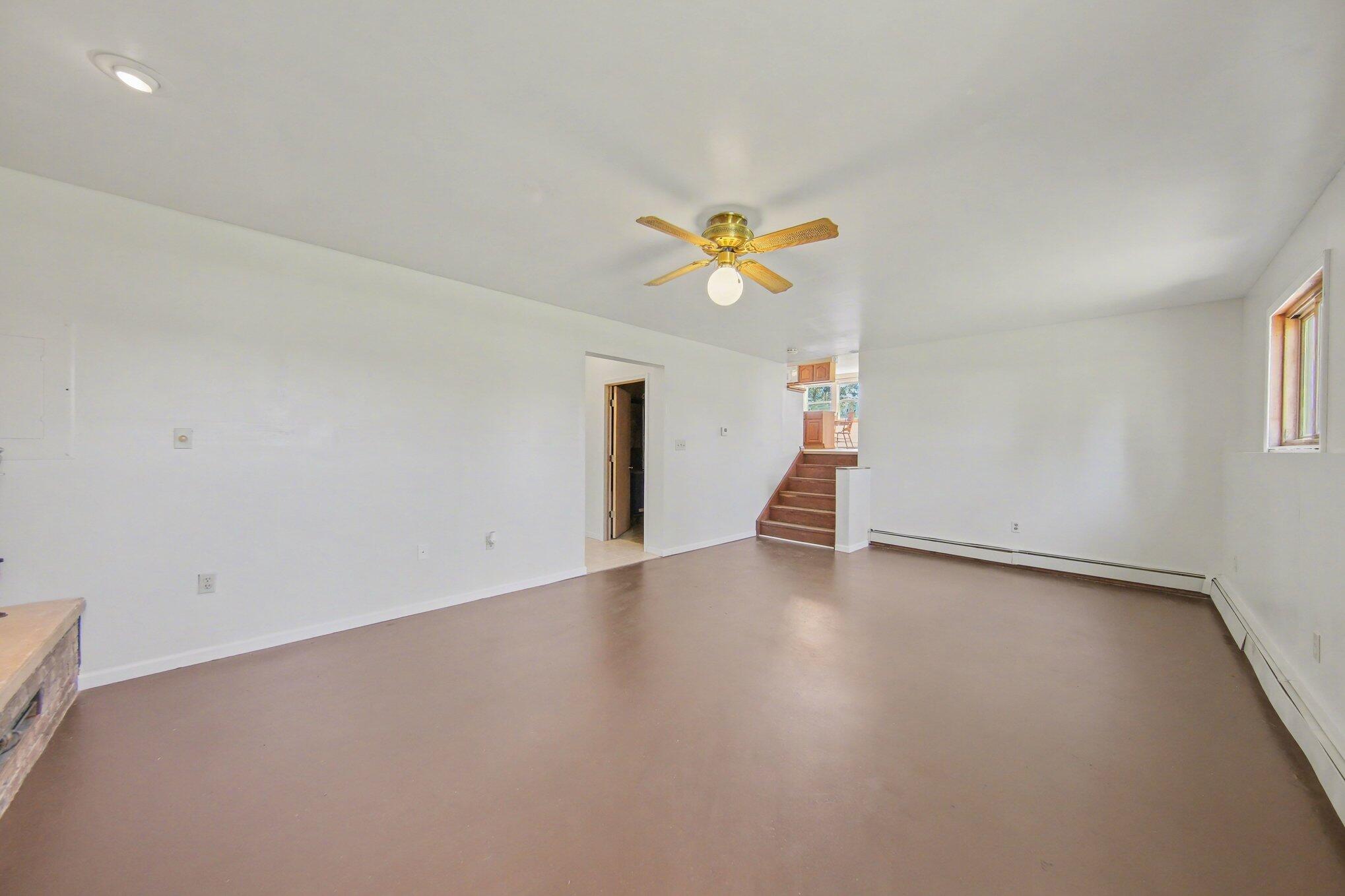 5497 Clark Lake Road Jackson, MI 49201 - Photo 12 of 28 012_file_6105