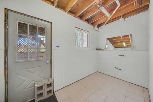 $271,500 | 5497 Clark Lake Road, Jackson, MI 49201