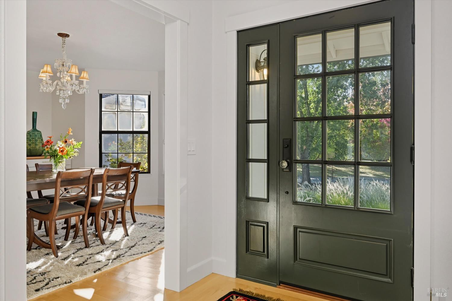 246 Zinfandel Road Healdsburg, CA 95448 - Photo 3 of 50 a dining room with furniture and window
