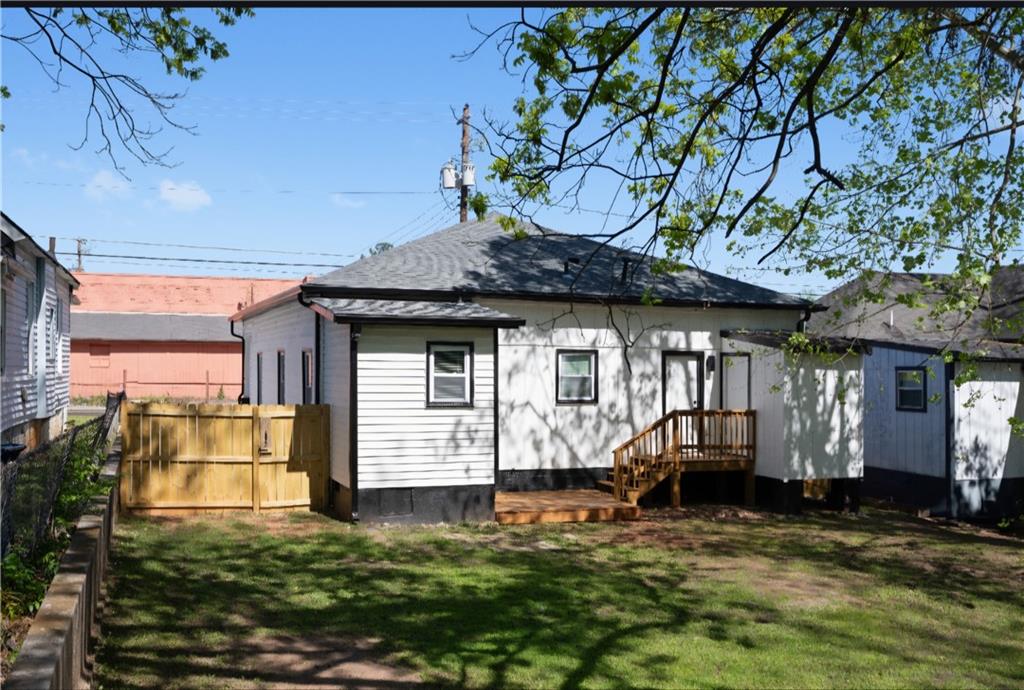 1515 Jonesboro Road Southeast Atlanta, GA 30315 - Photo 2 of 13