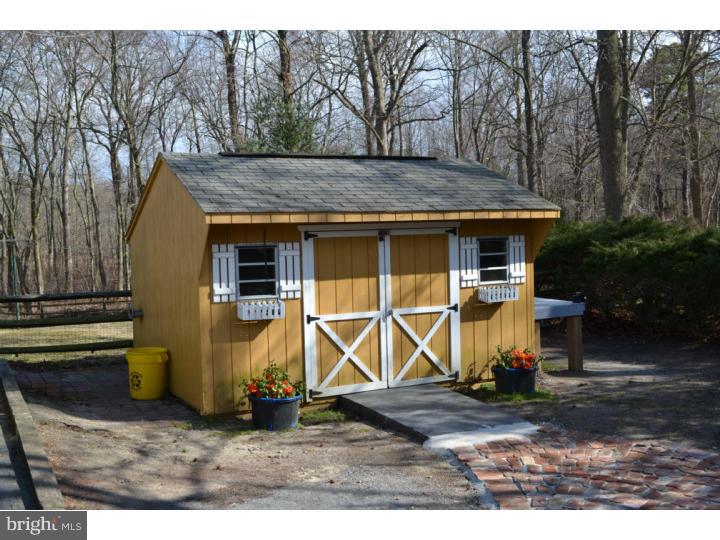 35 Clementon Road West Gibbsboro, NJ 08026 - Photo 13 of 15 Storage Shed