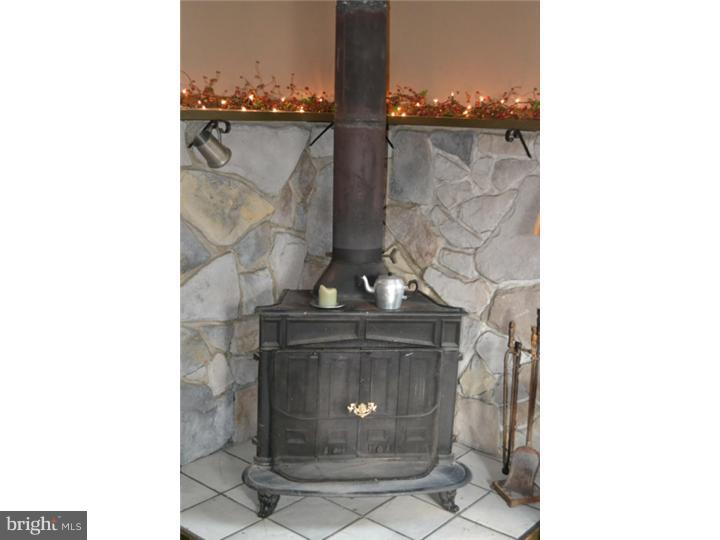 35 Clementon Road West Gibbsboro, NJ 08026 - Photo 5 of 15 Fireplace