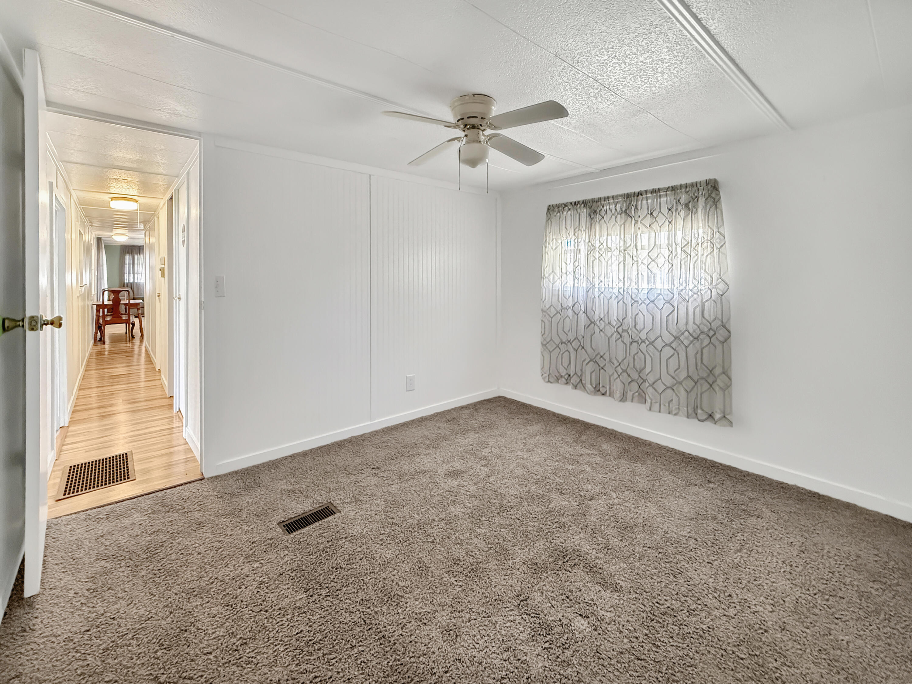 143 Southeast Easy Street Stuart, FL 34994 - Photo 13 of 25 f78d4375fb3bd437db7aab6849b1d63ad41a1e56