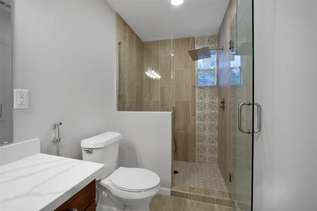 $430,000 | 15815 Baytree Drive, Houston, TX 77070