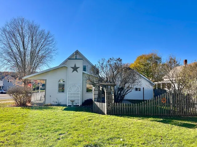 $244,900 | 1111 North Central Avenue, Richland Center, WI 53581