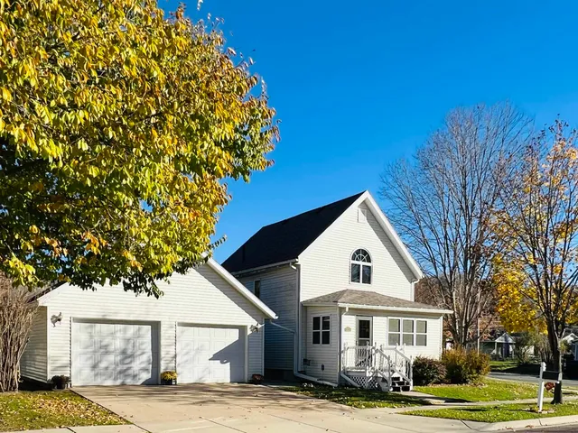 $244,900 | 1111 North Central Avenue, Richland Center, WI 53581