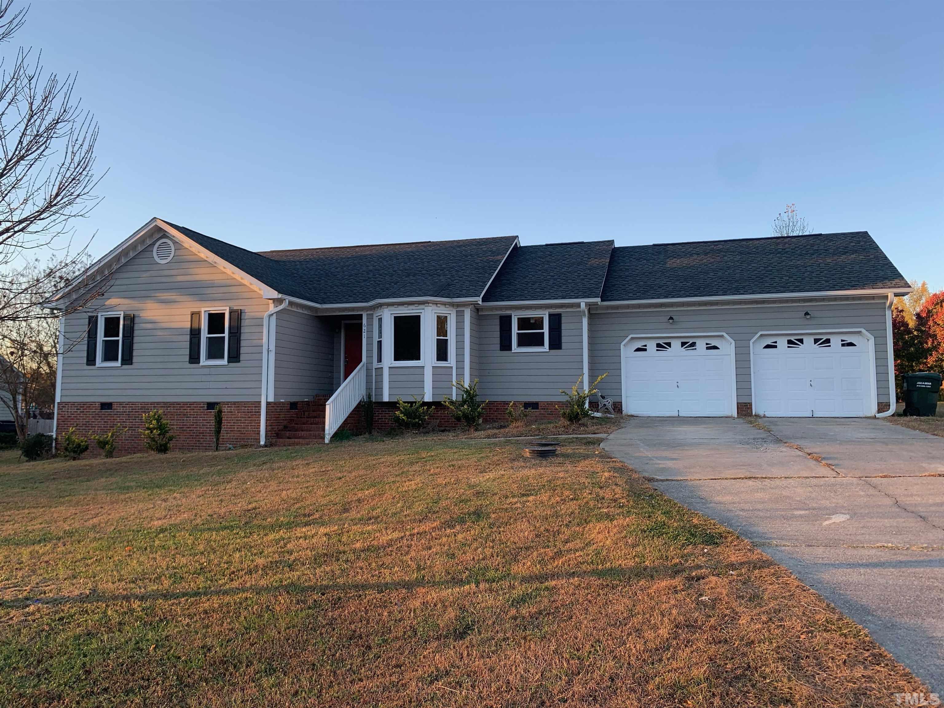 621 Trunecek Circle Raleigh, NC 27603 - Photo 2 of 28 Gallery Image 2