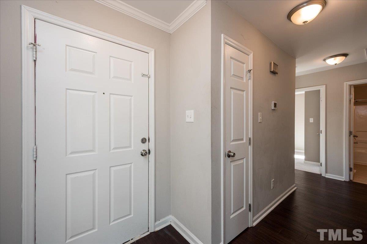 621 Trunecek Circle Raleigh, NC 27603 - Photo 9 of 28 Gallery Image 9