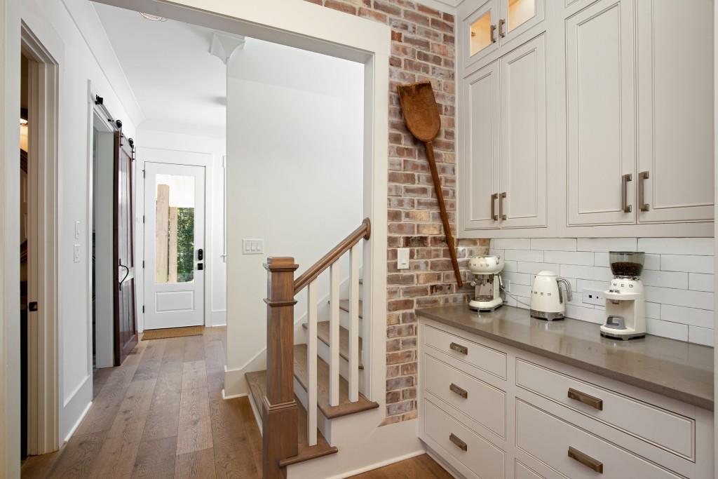 13235 Arnold Mill Road Roswell, GA 30075 - Photo 18 of 72