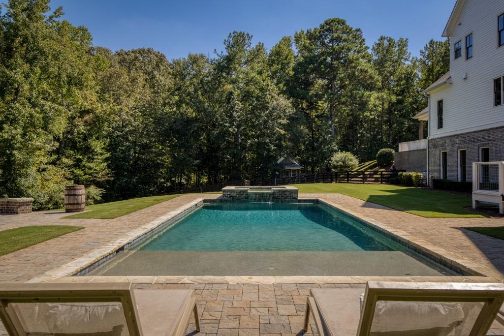 13235 Arnold Mill Road Roswell, GA 30075 - Photo 56 of 72