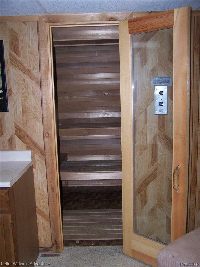 17494 Wayne Road Livonia, MI 48152 - Photo 10 of 11 BASEMENT SAUNA