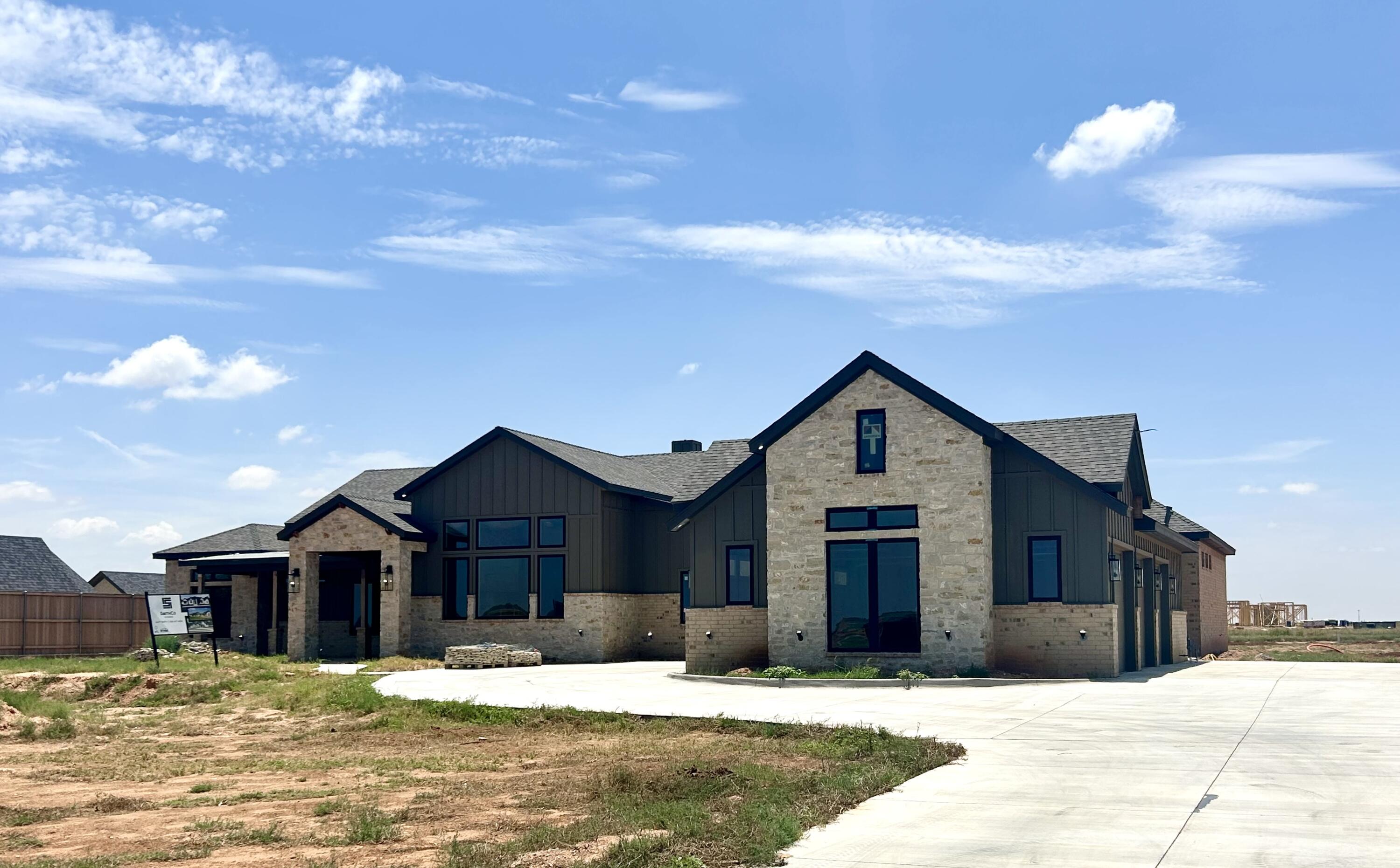 5829 County Road 7670 Lubbock, TX 79424 - Photo 2 of 20 IMG_1418