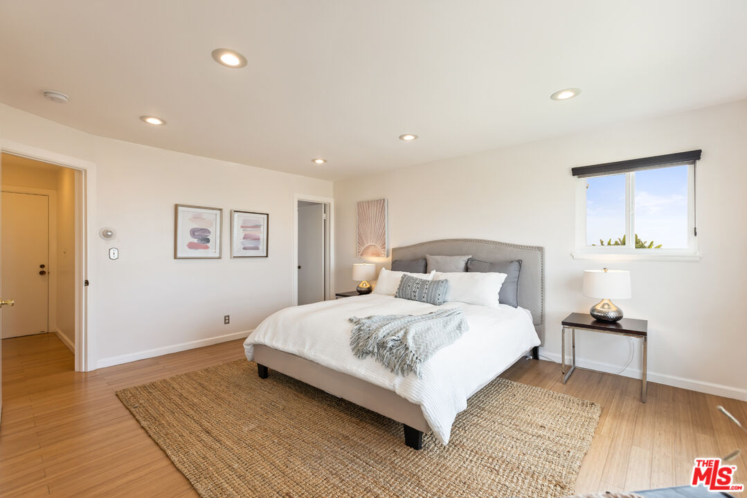 5535 Secrest Drive Los Angeles, CA 90043 - Photo 17 of 39