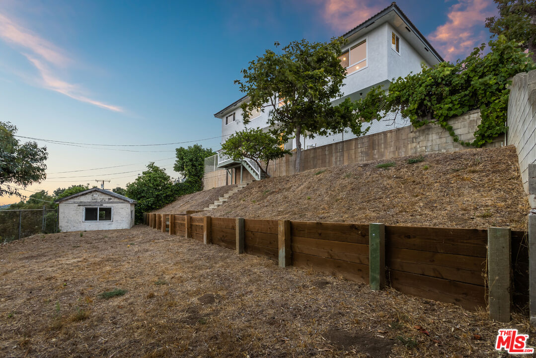 5535 Secrest Drive Los Angeles, CA 90043 - Photo 36 of 39