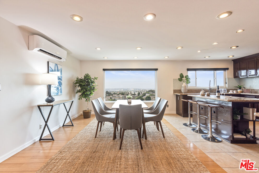 5535 Secrest Drive Los Angeles, CA 90043 - Photo 8 of 39