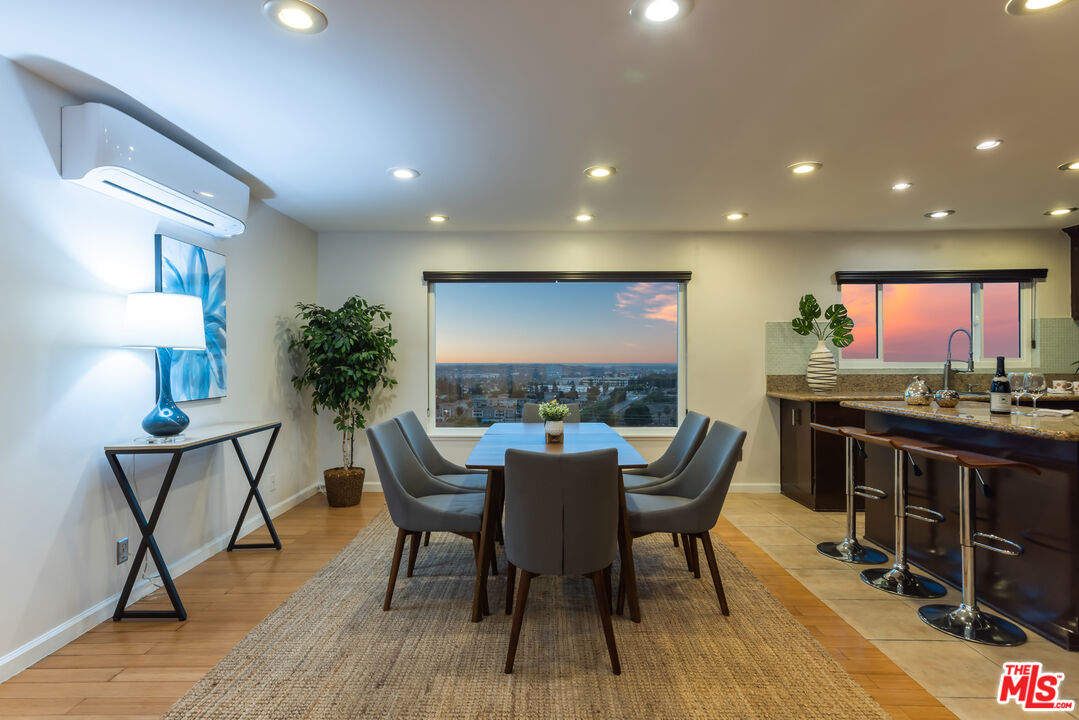 5535 Secrest Drive Los Angeles, CA 90043 - Photo 9 of 39