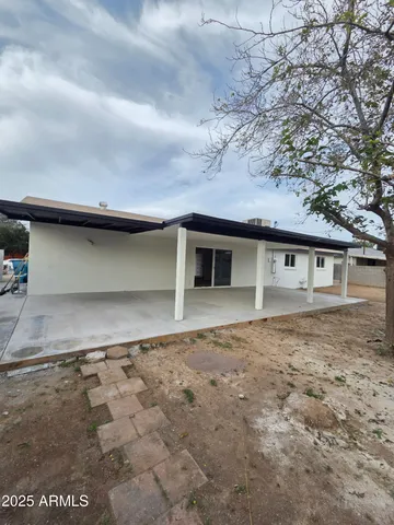 $440,000 | 5833 West Rosewood Lane, Phoenix, AZ 85031