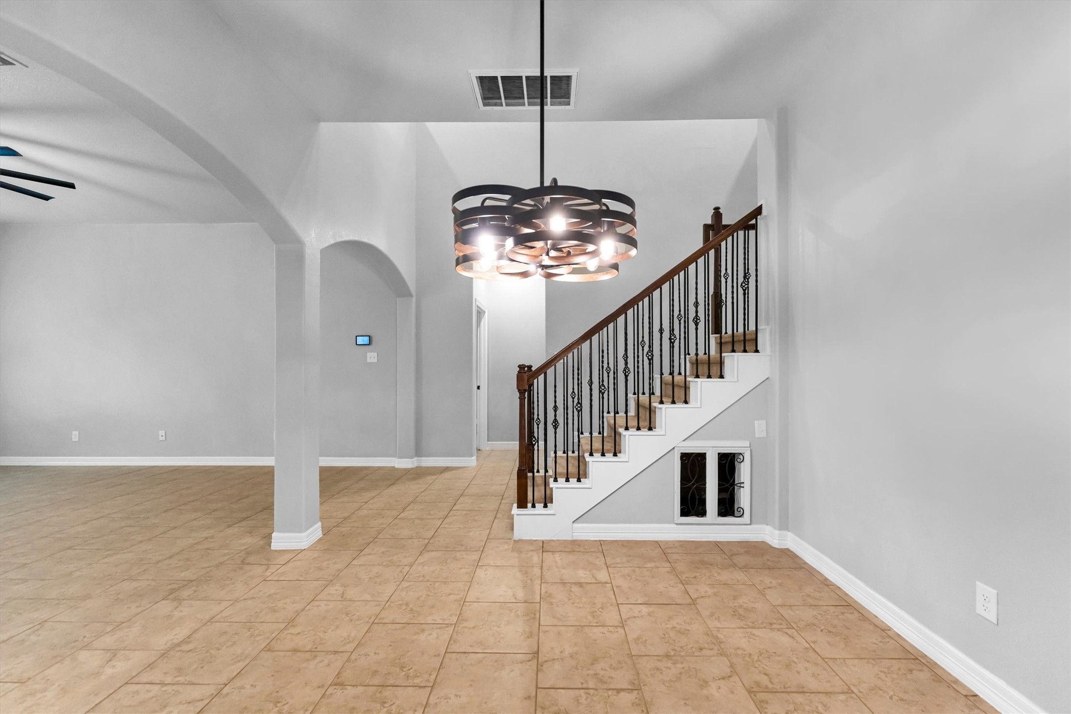 255 New Harmony Trail Spring, TX 77389 - Photo 8 of 37