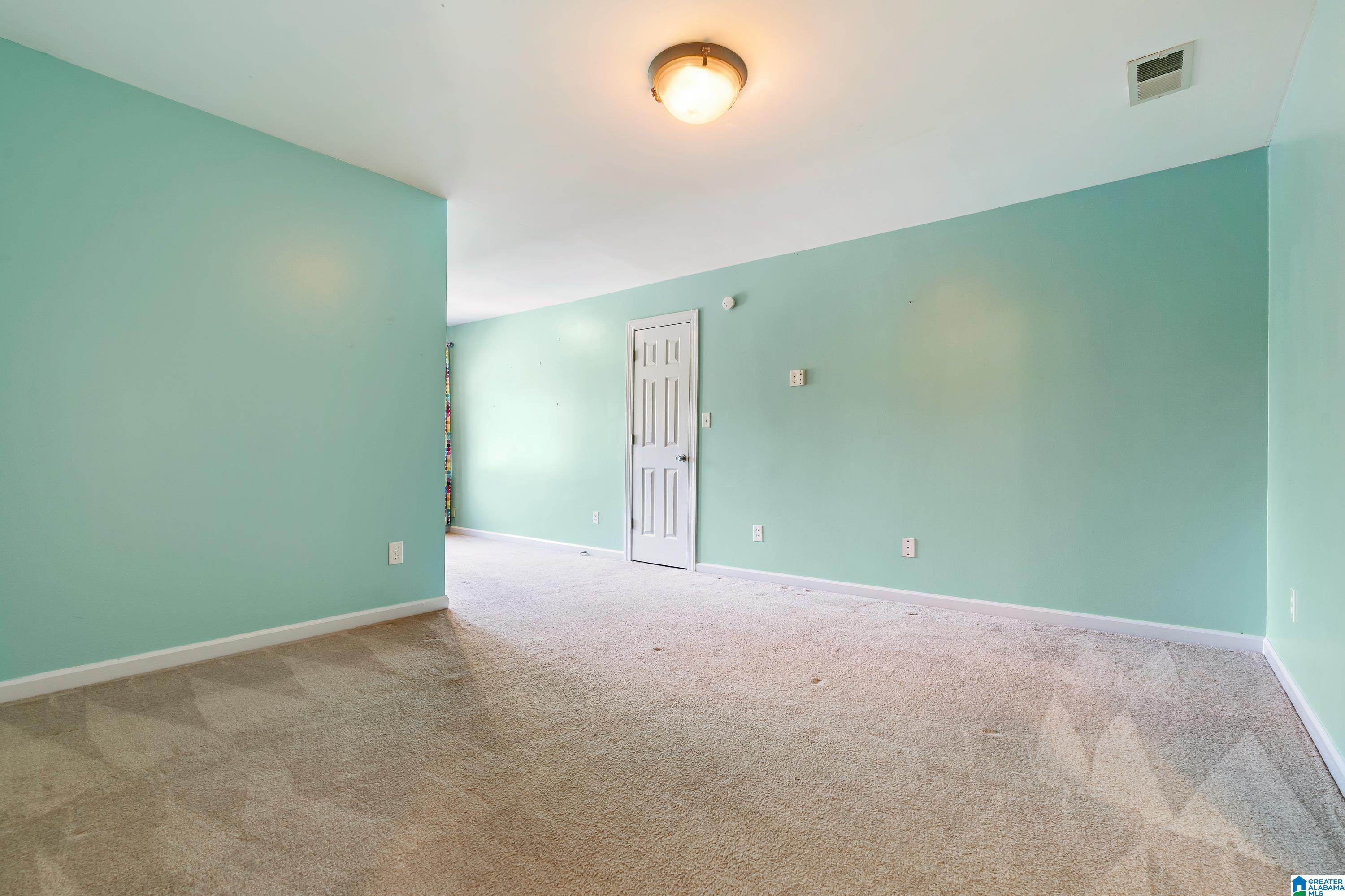 107 Oxford Way Pelham, AL 35124 - Photo 43 of 68