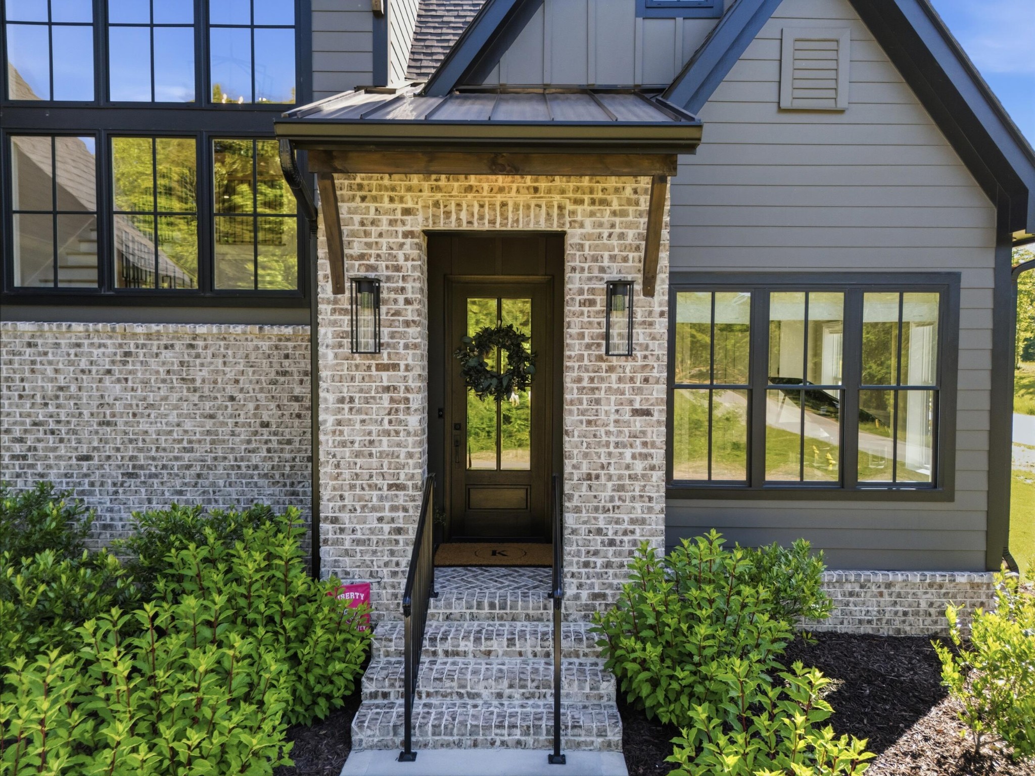 5060 Amethyst Road Chattanooga, TN 37419 - Photo 2 of 54