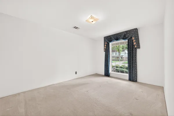 $815,000 | 13726 Kingsride Lane, Houston, TX 77079