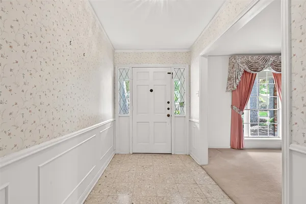 $815,000 | 13726 Kingsride Lane, Houston, TX 77079