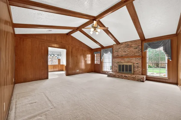 $815,000 | 13726 Kingsride Lane, Houston, TX 77079