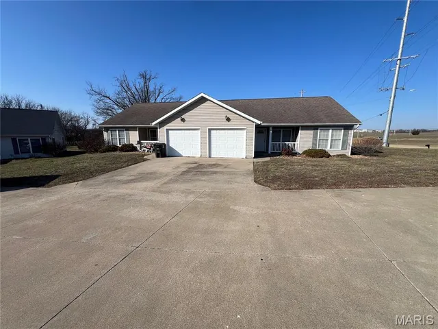 $275,000 | 23-25 Henrietta Lane, Perryville, MO 63775