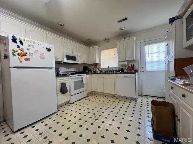 $275,000 | 23-25 Henrietta Lane, Perryville, MO 63775