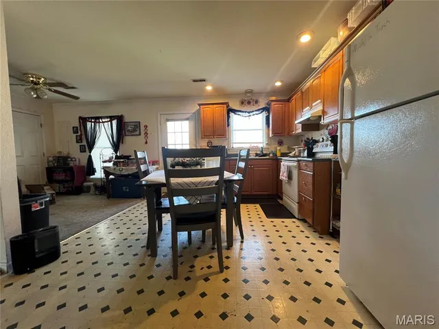 $275,000 | 23-25 Henrietta Lane, Perryville, MO 63775
