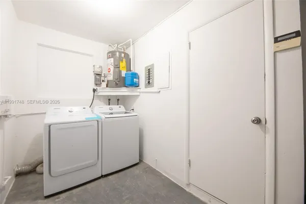 $3,750 | 7811 Northwest 10th Street, Unit 7811, Pembroke Pines, FL 33024