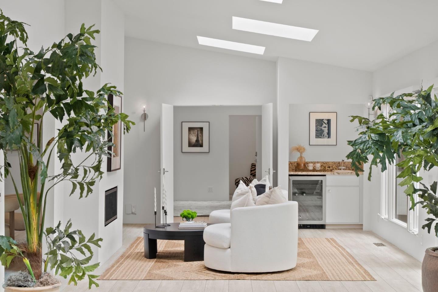 3978 Ronda Road Pebble Beach, CA 93953 - Photo 11 of 55 Gallery Image 11