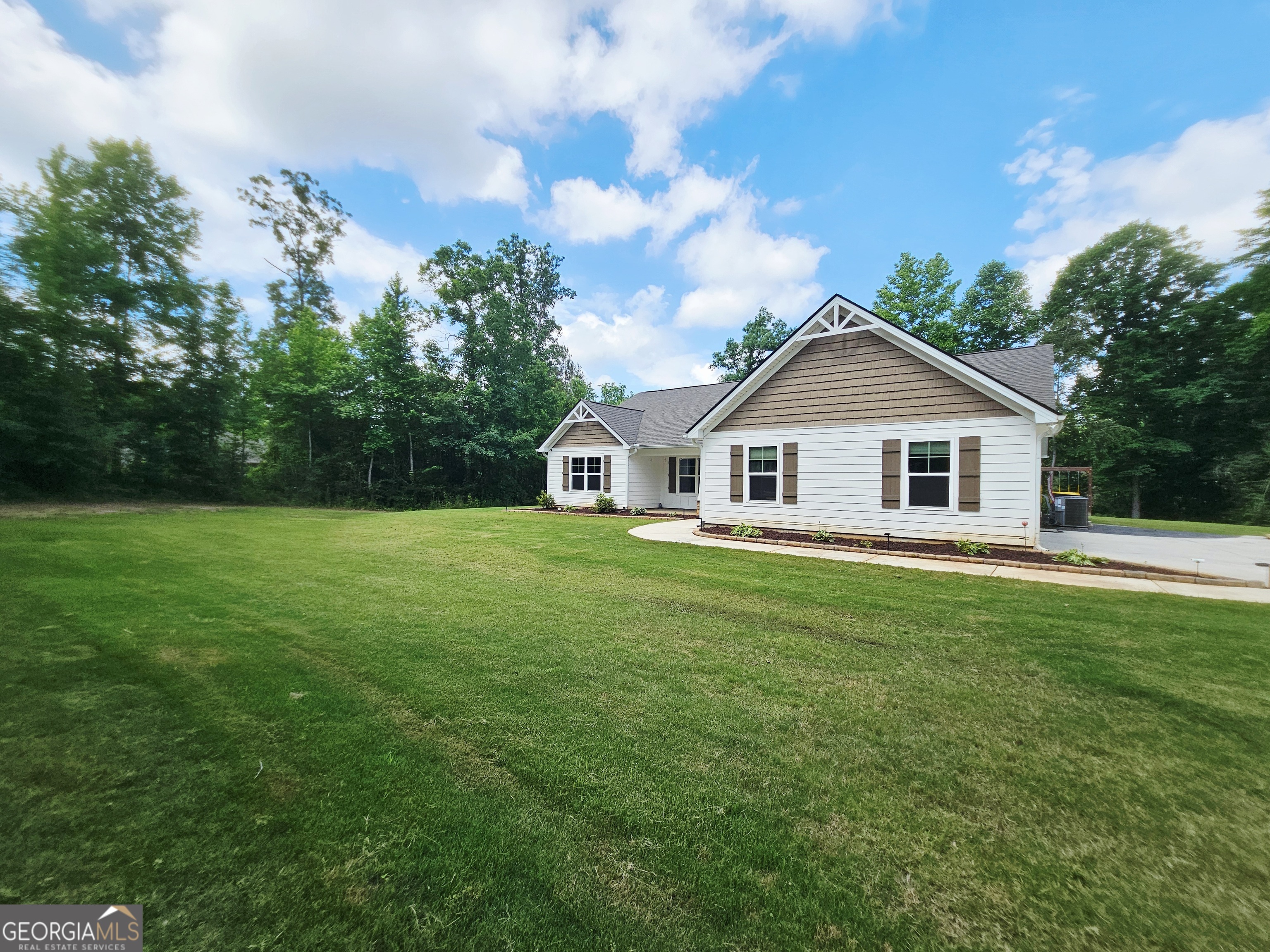 42-j D Walton Road Newnan, GA 30263 - Photo 3 of 51