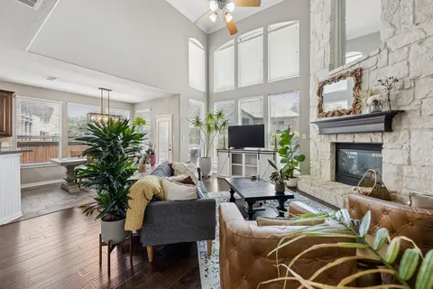$565,000 | 750 Peco Street, Lantana, TX 76226