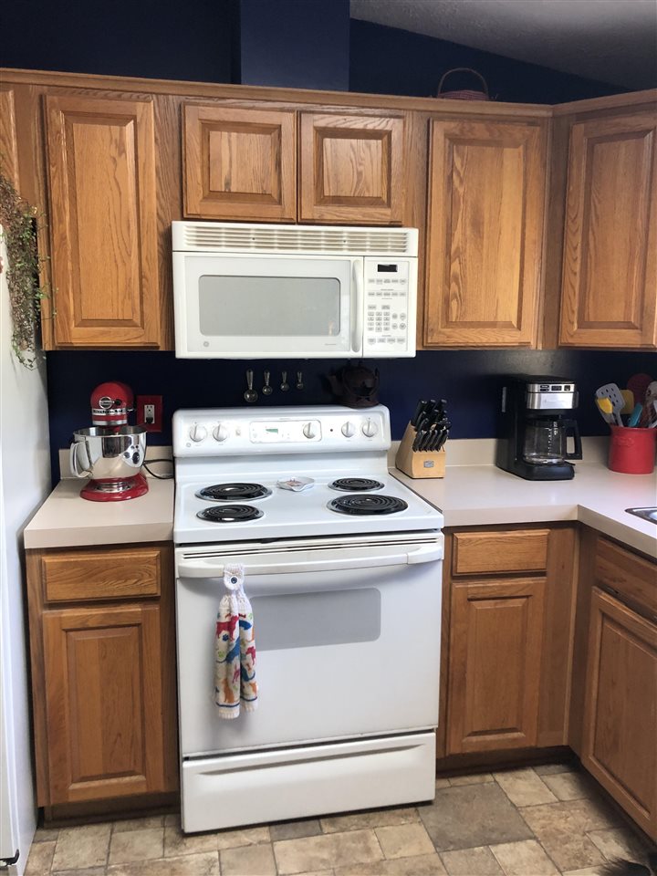 6141 East Hoxie Road Cedar, MI 49621 - Photo 23 of 49 1892113-22.JPG