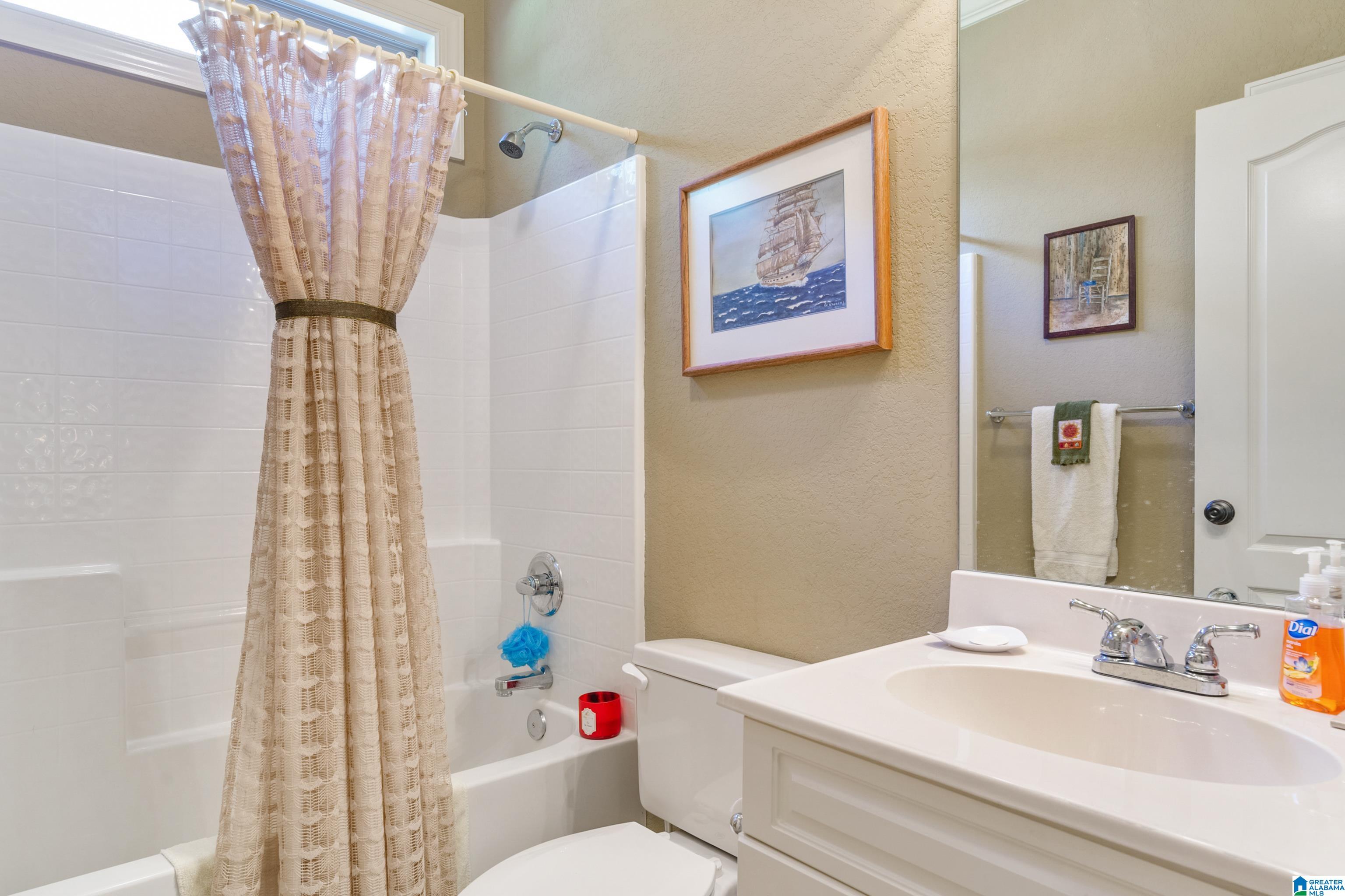 238 Strathaven Lane Pelham, AL 35124 - Photo 34 of 37