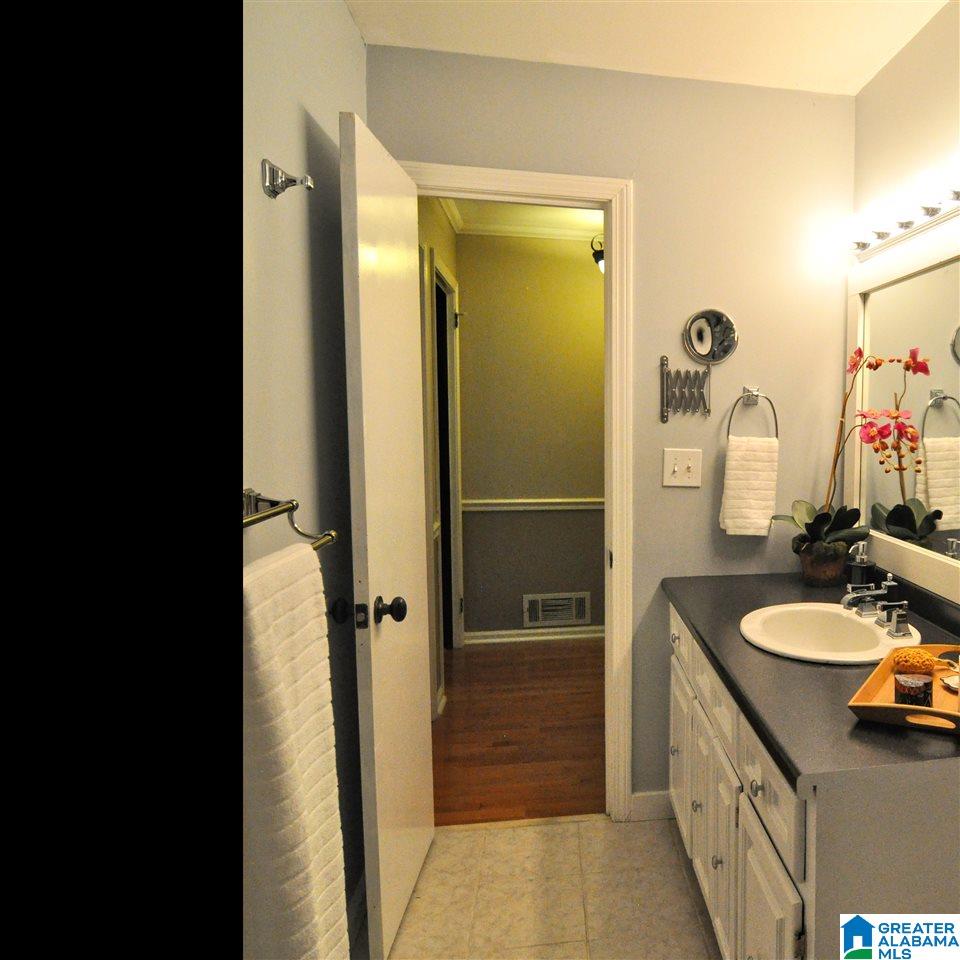 2114 Patton Street Birmingham, AL 35226 - Photo 36 of 49