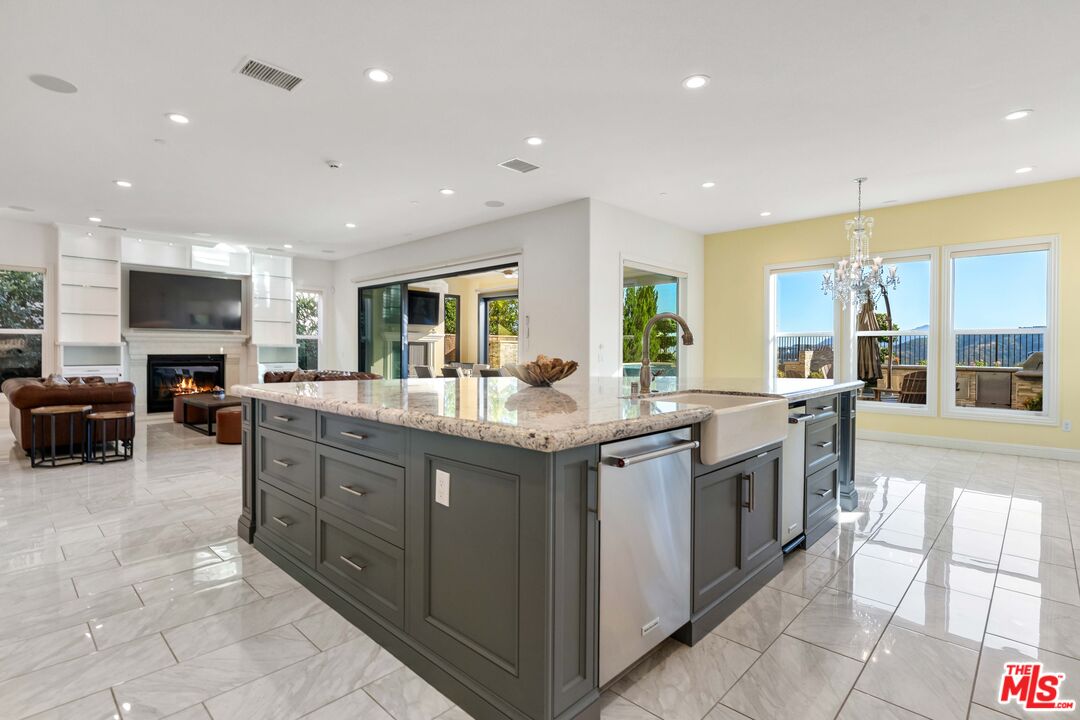 12023 North Ricasoli Way Porter Ranch, CA 91326 - Photo 43 of 72 Gallery Image 43