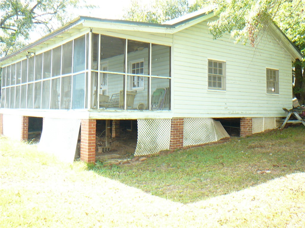 498 Suttles Landing Road Iva, SC 29655 - Photo 7 of 9 Gallery Image 7