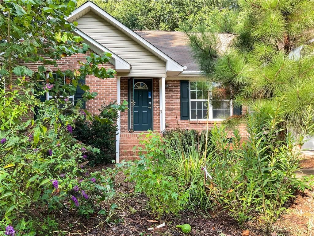 2940 Kecoughtan Road Pfafftown, NC 27040 - Photo 2 of 18 Staged Photo