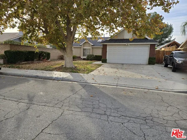 $400,000 | 45039 Rachel Avenue, Lancaster, CA 93535