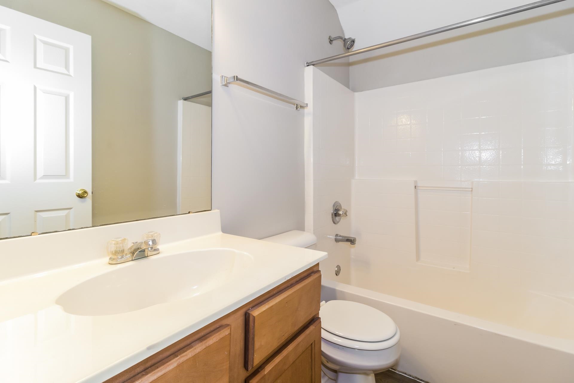 5368 Milton Ridge Drive Arlington, TN 38002 - Photo 13 of 17 Full bathroom featuring bathing tub / shower combination and vanity