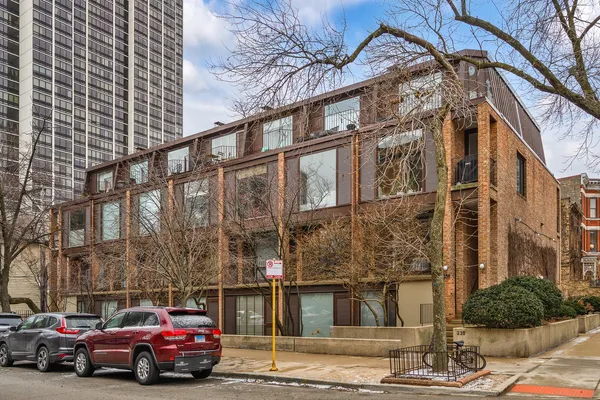 $4,500 | 235 West Eugenie Street, Unit M2G8, Chicago, IL 60614